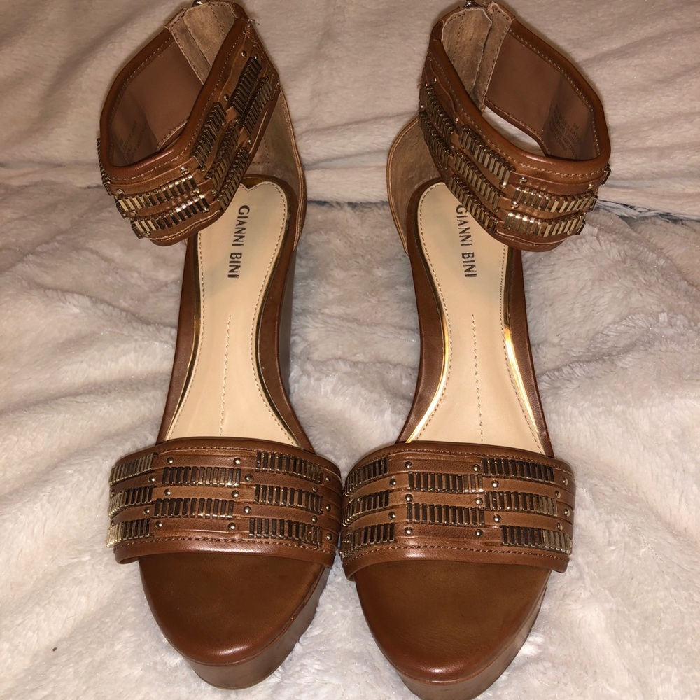 Gianni Bini Wedges